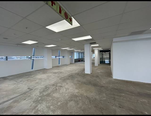1,752M² OFFICE TO LET IN SANDTON CENTRAL